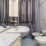 Veneziacentopercento Ruga Apartament *